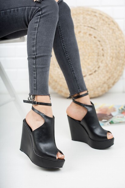 Kadın Burnu Açık Dolgu Topuklu Ayakkabı Aleria 