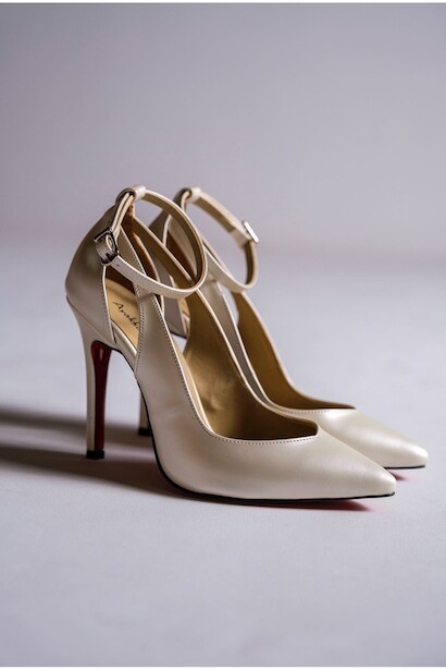 Kadın İnce Topuk Sivri Burun Topuklu Ayakkabı Bride 