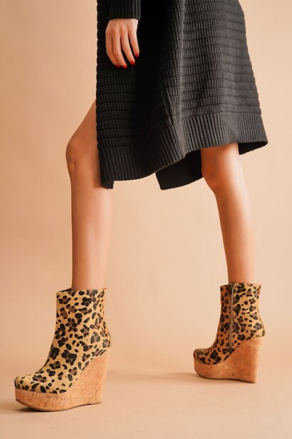 Kadın Dolgu Topuk Fermuarlı Bot Daina 