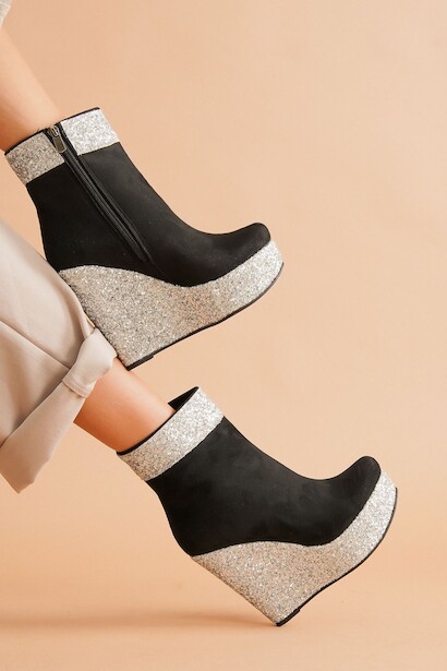 Kadın Dolgu Topuk Fermuarlı Bot Daina 