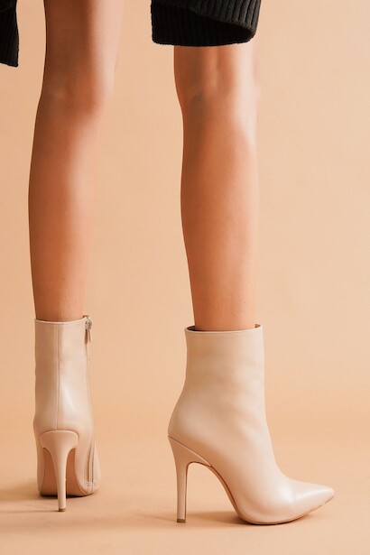 Kadın İnce Topuk Orta Boy Bot Halden  Nude Cilt 4