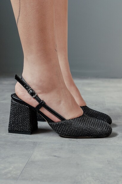 Kadın Baretli Hasır Cilt Kalın Topuklu Ayakkabı Niloya