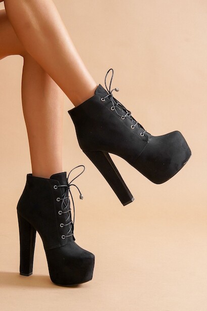 Kadın Yüksek Topuk Bağcıklı Bot Leander 