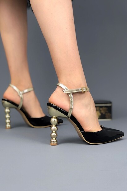 Kadın Sivri Burun Tasarım Topuklu Ayakkabı Mersa 