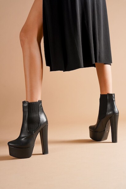 Kadın Platform Topuk Lastikli Bot Pari  Siyah 4