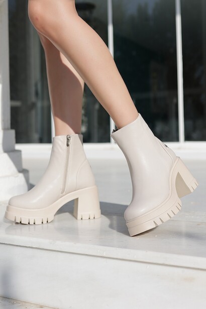 Kadın Yüksek Taban Fermuarlı Bot Klira  Bej