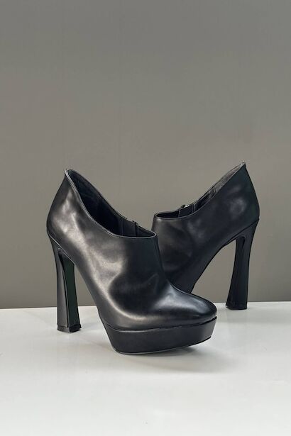 Siyah Cilt  Siyah Cilt