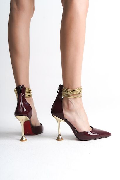 Kadın Gold Biye Detay Tasarım Topuklu Ayakkabı Nicera Bordo