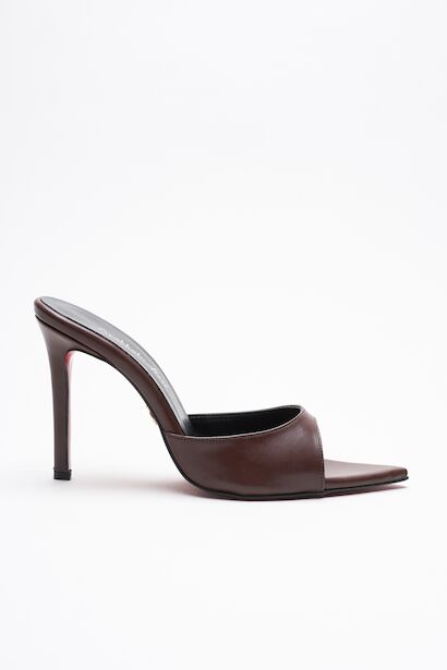 Kadın Sivri Burun İnce Topuklu Terlik Sona 