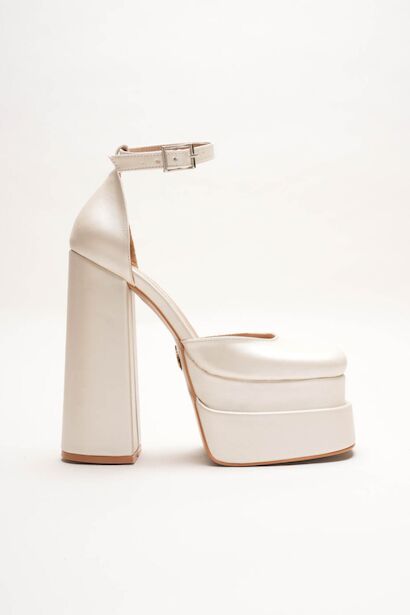 Figo Çift Platformlu Kalın Topuklu Kadın Ayakkabı - Bilekten Bağlamalı Küt Burun Abiye 