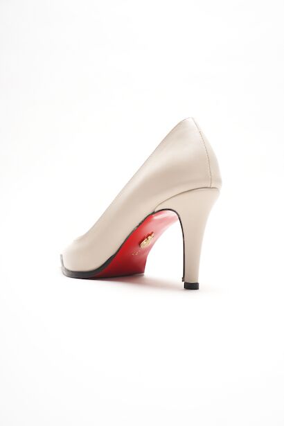 Kadın Sivri Burun Tasarım Taban İnce Kısa Topuklu Ayakkabı Gronia  Bej 4