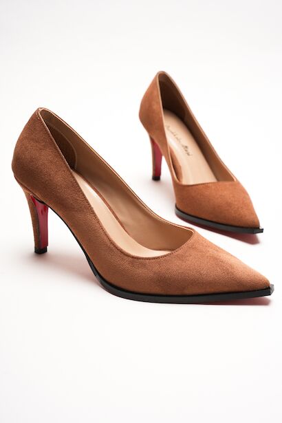 Kadın Sivri Burun Tasarım Taban İnce Kısa Topuklu Ayakkabı Gronia  Taba Süet