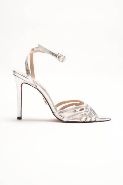 Kadın Açık Kafes Burun Tasarım İnce Topuklu Ayakkabı Prona 