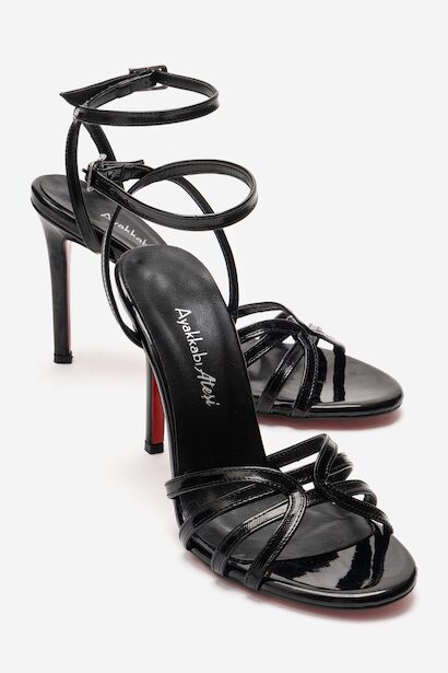 Kadın Açık Kafes Burun Tasarım İnce Topuklu Biyeli Ayakkabı Cage 